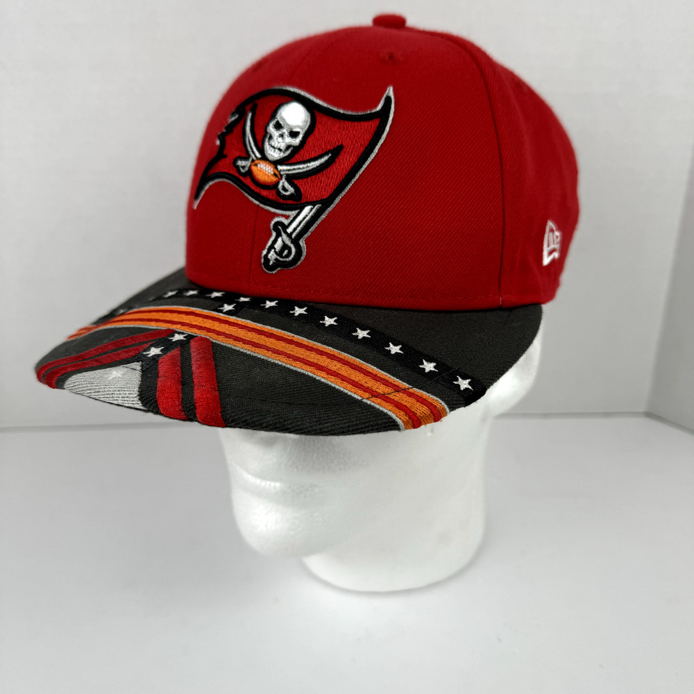 Tampa Bay Buccaneers Hat Cap Fitted Mens 7 3/8 Red Black NFL Football New Era